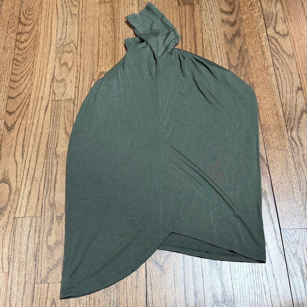 Express V Neck Top - Picture 6 of 9